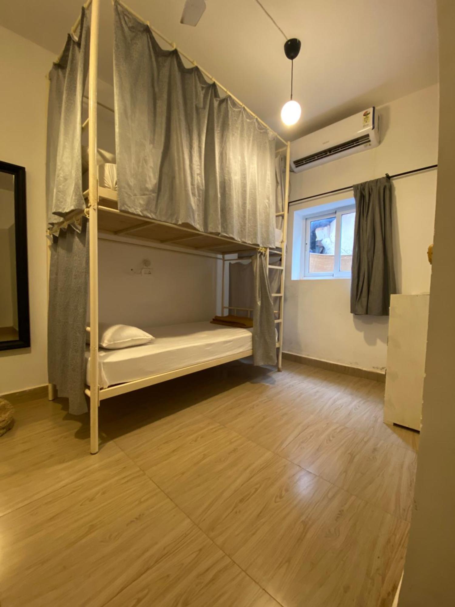 Hostel Mandala Анджуна Екстериор снимка
